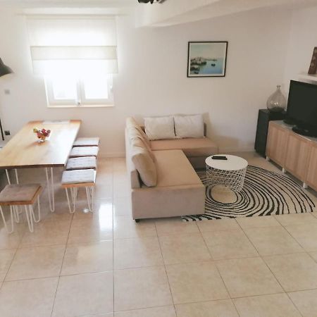 RažanacHouse For Rent Paola别墅 外观 照片