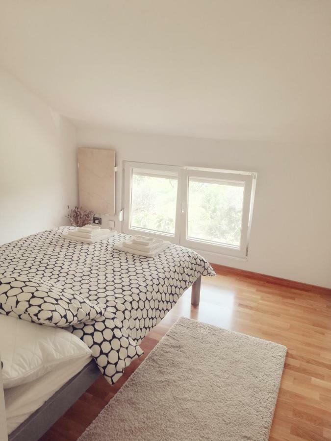 RažanacHouse For Rent Paola别墅 外观 照片