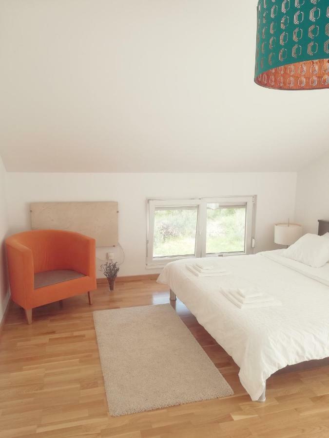 RažanacHouse For Rent Paola别墅 外观 照片