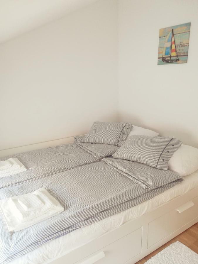 RažanacHouse For Rent Paola别墅 外观 照片