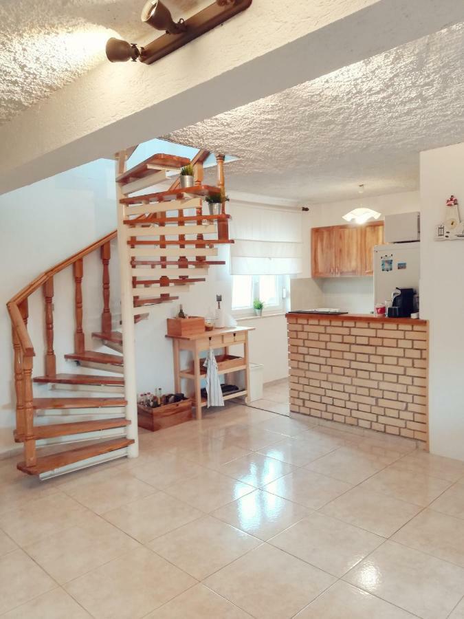 RažanacHouse For Rent Paola别墅 外观 照片